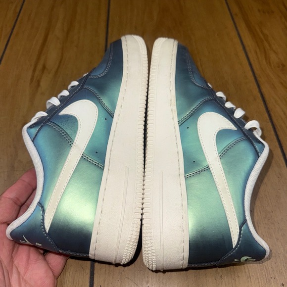 Nike Air Force 1 Youth GS Iridescent Teal Green Sneakers Size 6Y 820438 300 - Picture 9 of 16